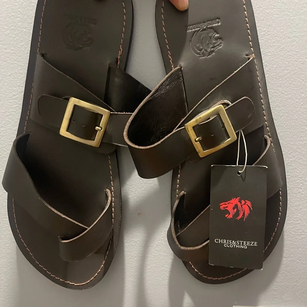 Chris & Steeze Dark Brown Sandals with Buce on side Sz 11 (44) - Picture 2 of 16